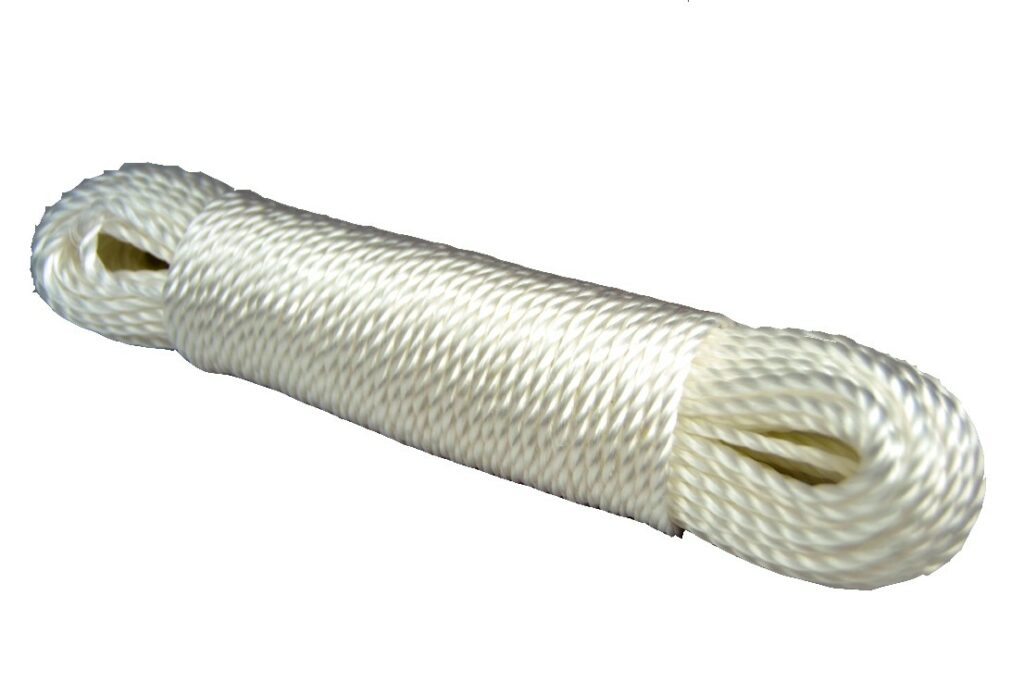 WASHLINE 30MT X 4MM NYLON ROPE